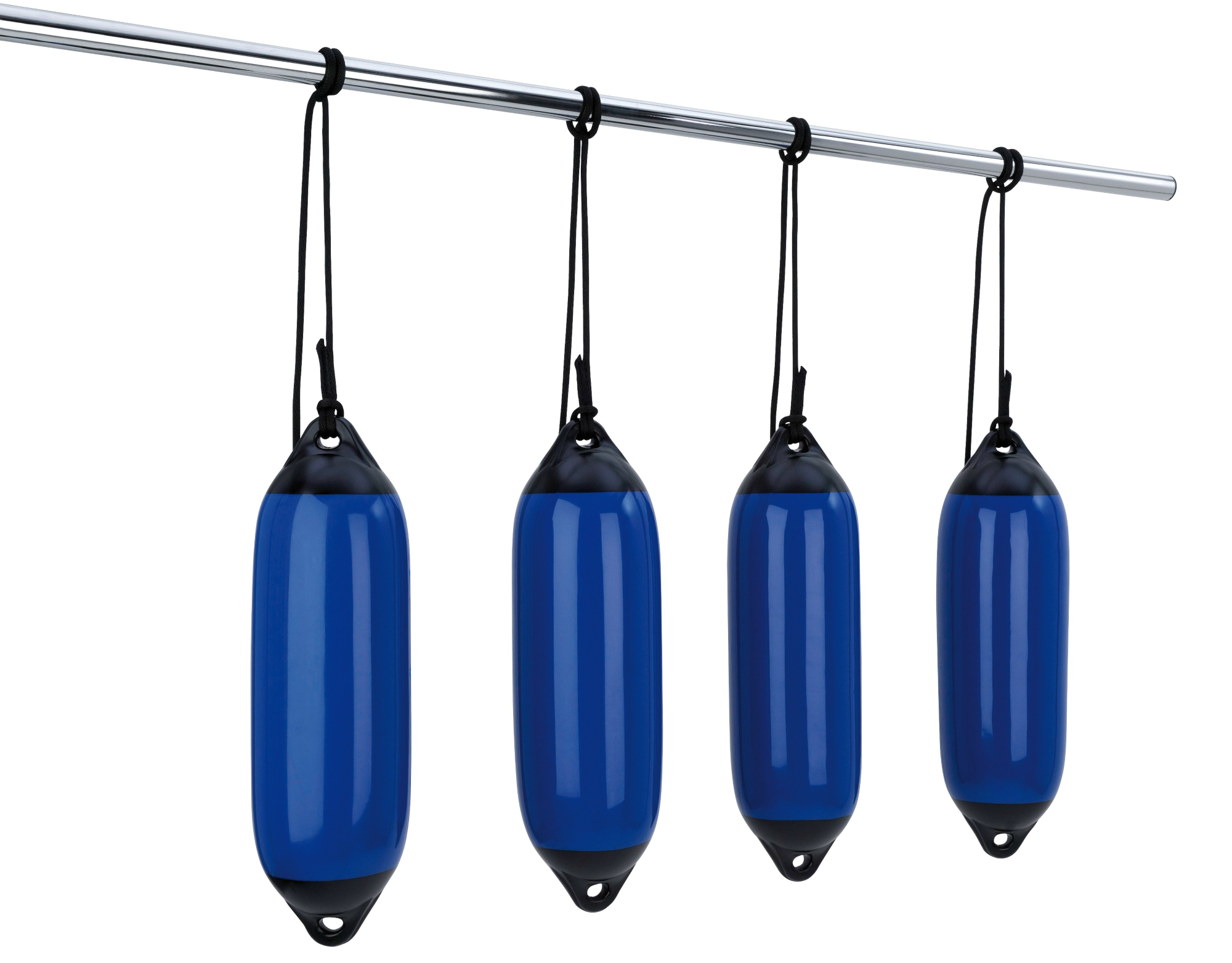 Fenderset von Seilflechter in Blau, inklusive hochwertiger Bootsfender und passender Festmacherleinen. Optimaler Schutz für den Bootsrumpf beim Anlegen.