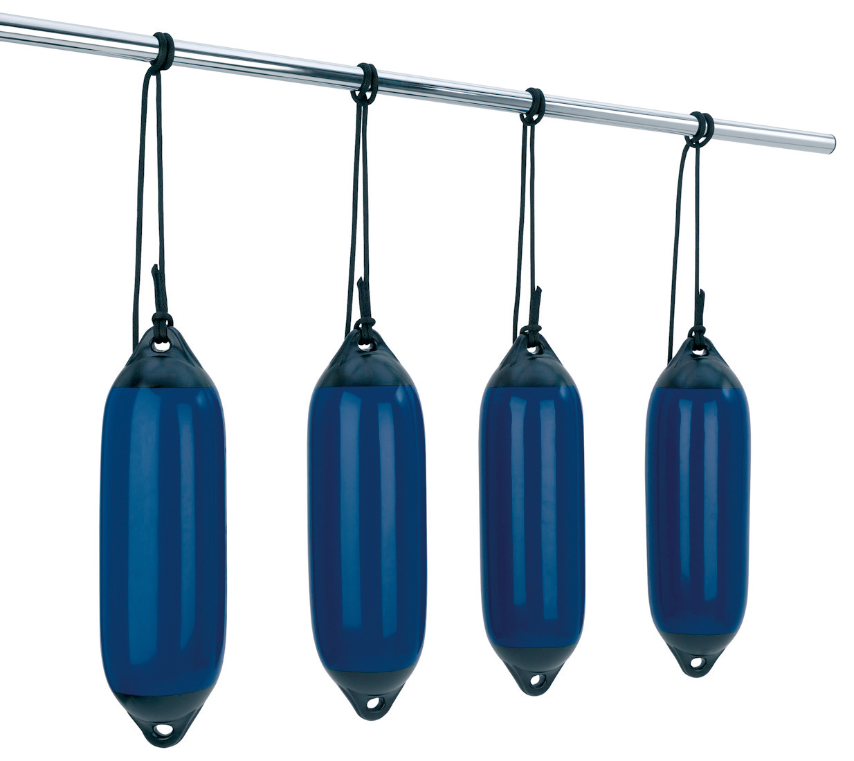 Fenderset von Seilflechter in Navy-Blau, inklusive hochwertiger Bootsfender und passender Festmacherleinen. Optimaler Schutz für den Bootsrumpf beim Anlegen.